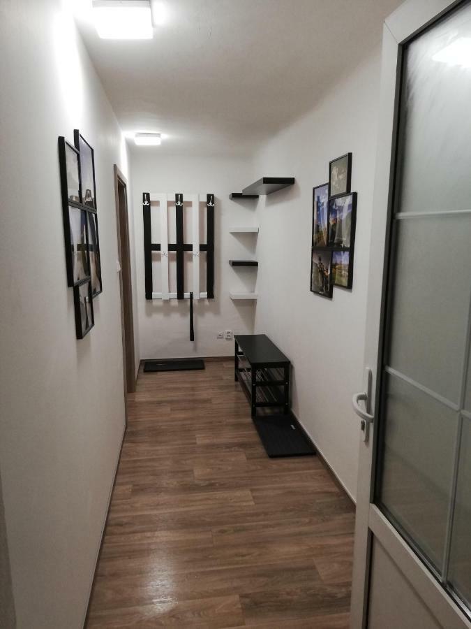 Apartmany Pod Divadlem Znojmo Exterior foto