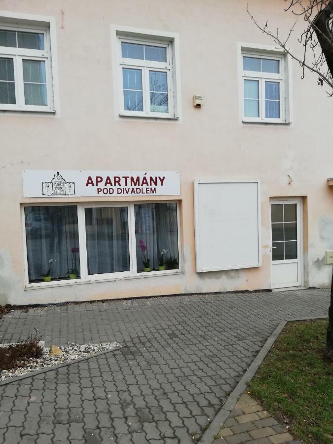 Apartmany Pod Divadlem Znojmo Exterior foto