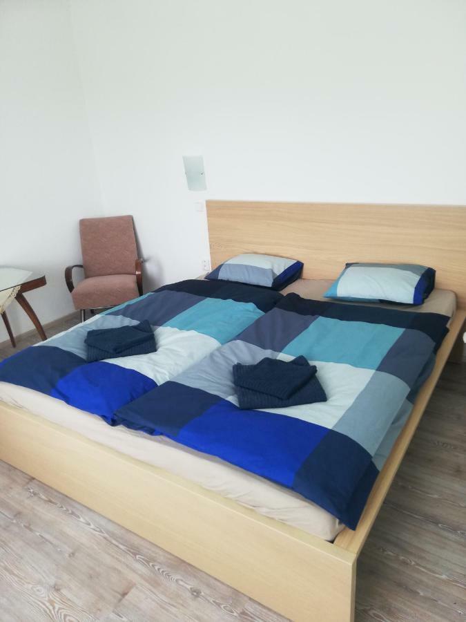 Apartmany Pod Divadlem Znojmo Exterior foto