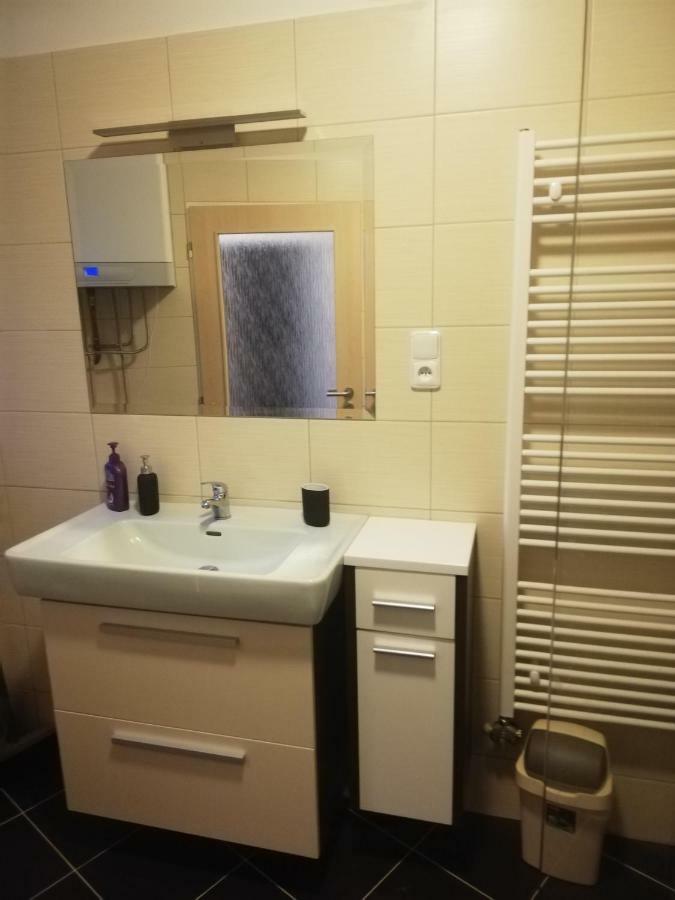 Apartmany Pod Divadlem Znojmo Exterior foto